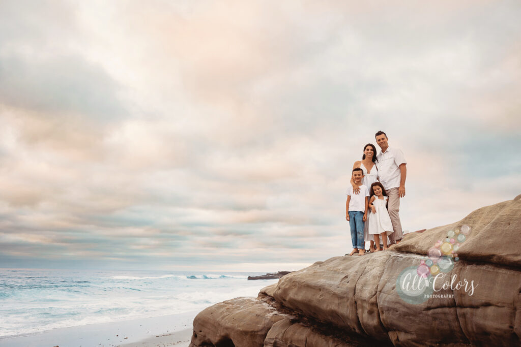 sample of a photo of a family from all colors photography, family photographer in San Diego, ca